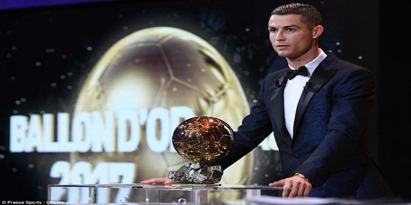 5 quả bóng vàng ấn tượng của cầu thủ Cristiano Ronaldo